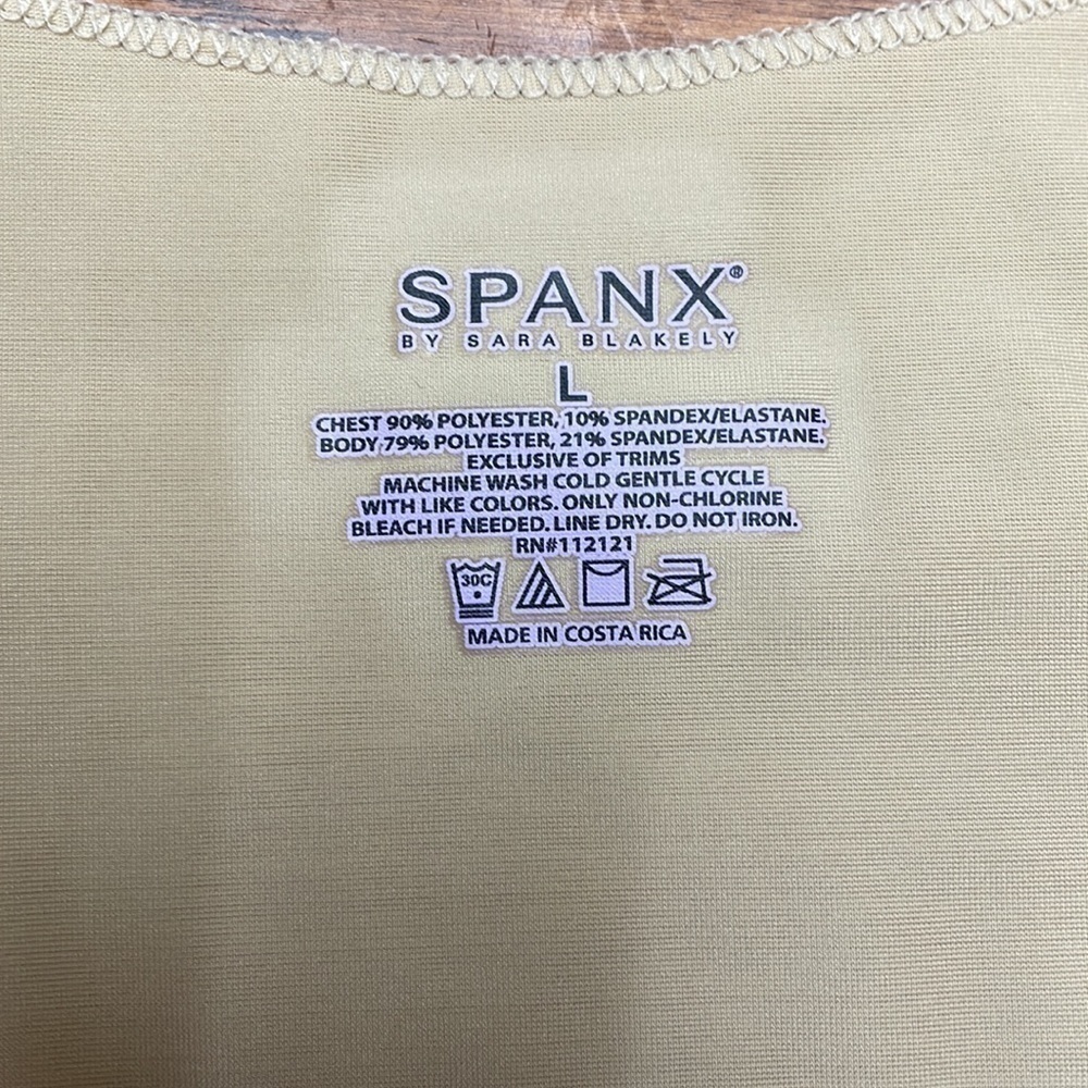 SPANX trust your instincts tank top - Picture 5 of 6